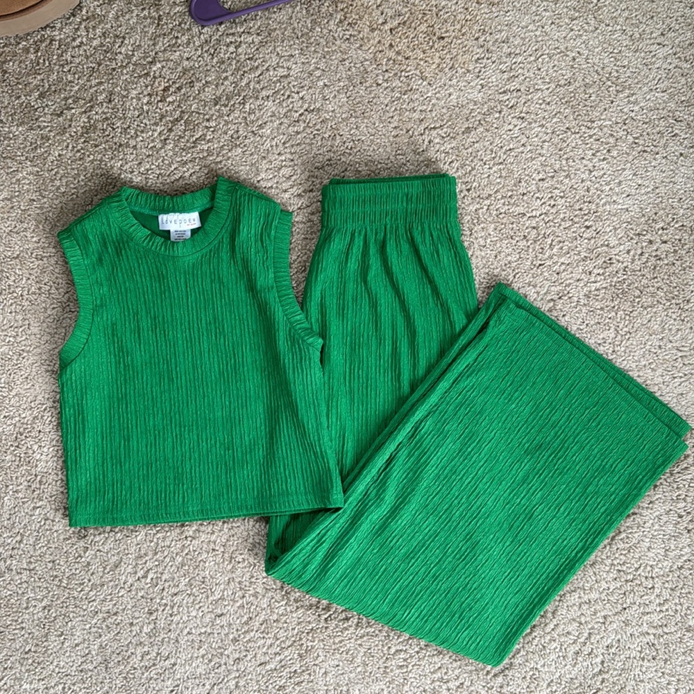 Green Two Piece Set